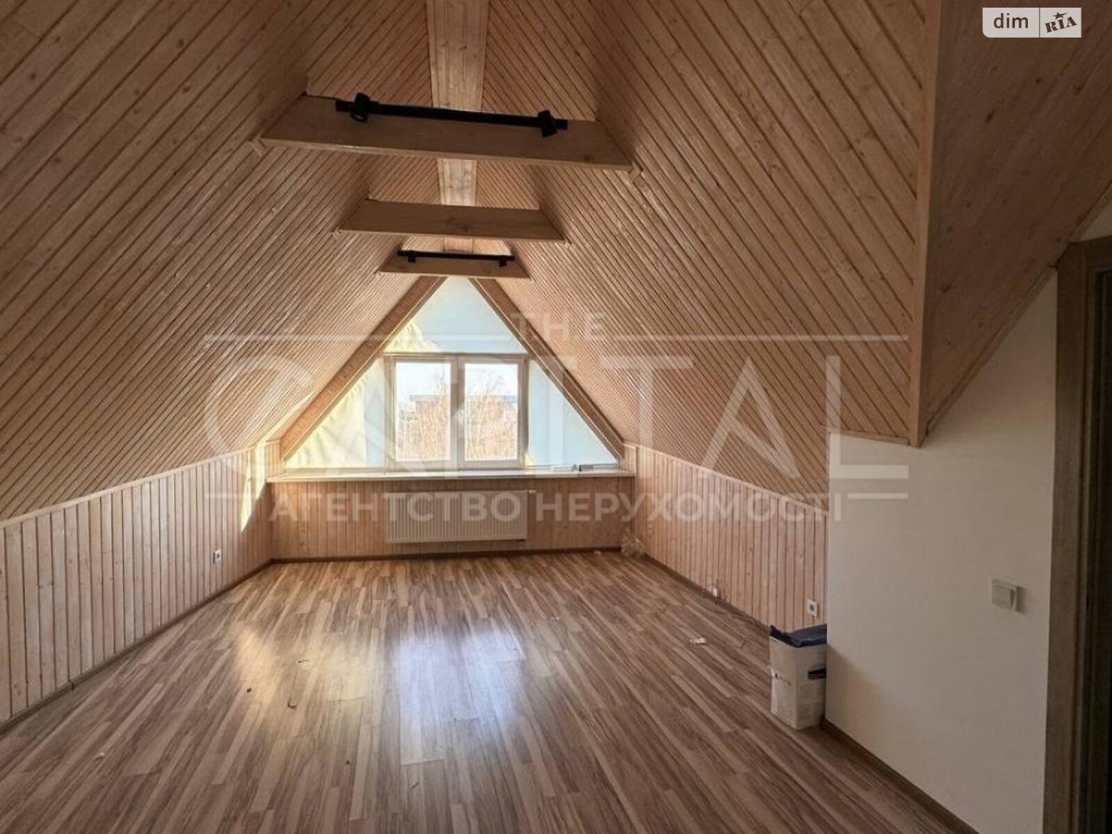 трехэтажный дом, 297 кв. м, кирпич. Сдается помесячно в Киеве, в районе Печерск фото 1 трехэтажный дом, 297 кв. м, кирпич. Сдается помесячно в Киеве, в районе Печерск фото 1