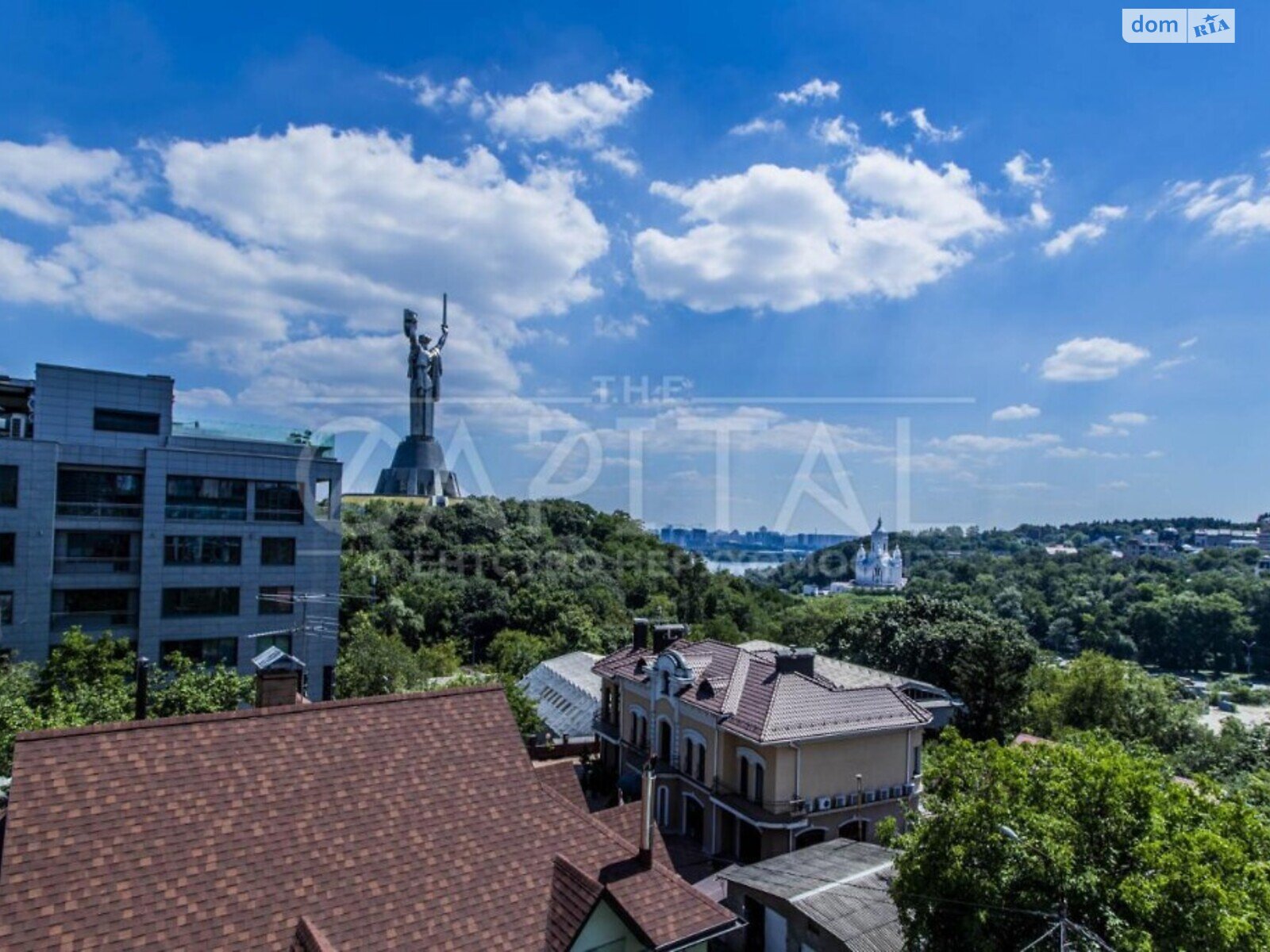 трехэтажный дом с балконом, 800 кв. м, кирпич. Сдается помесячно в Киеве, в районе Печерск фото 1