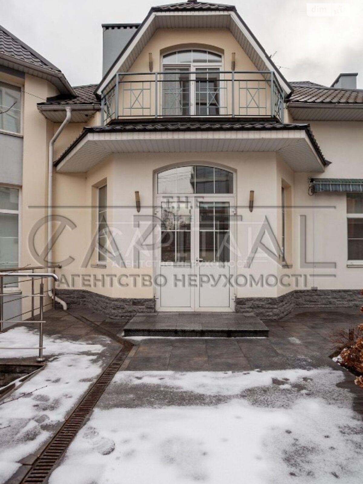 трехэтажный дом, 800 кв. м, кирпич. Сдается помесячно в Киеве, в районе Печерск фото 1