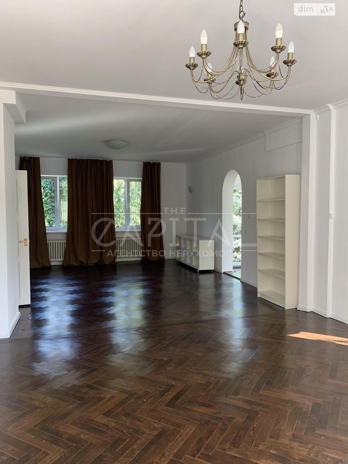 трипроверховий будинок з верандою, 272 кв. м, цегла. Здається помісячно в Києві, в районі Печерськ фото 1