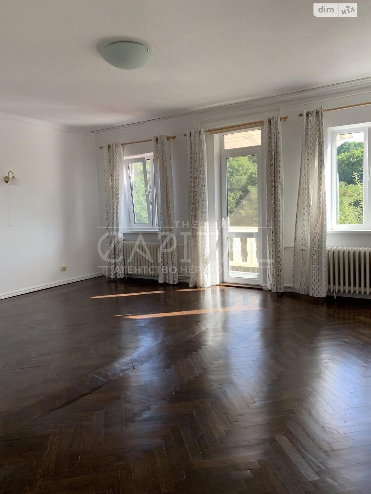 трипроверховий будинок з верандою, 272 кв. м, цегла. Здається помісячно в Києві, в районі Печерськ фото 1