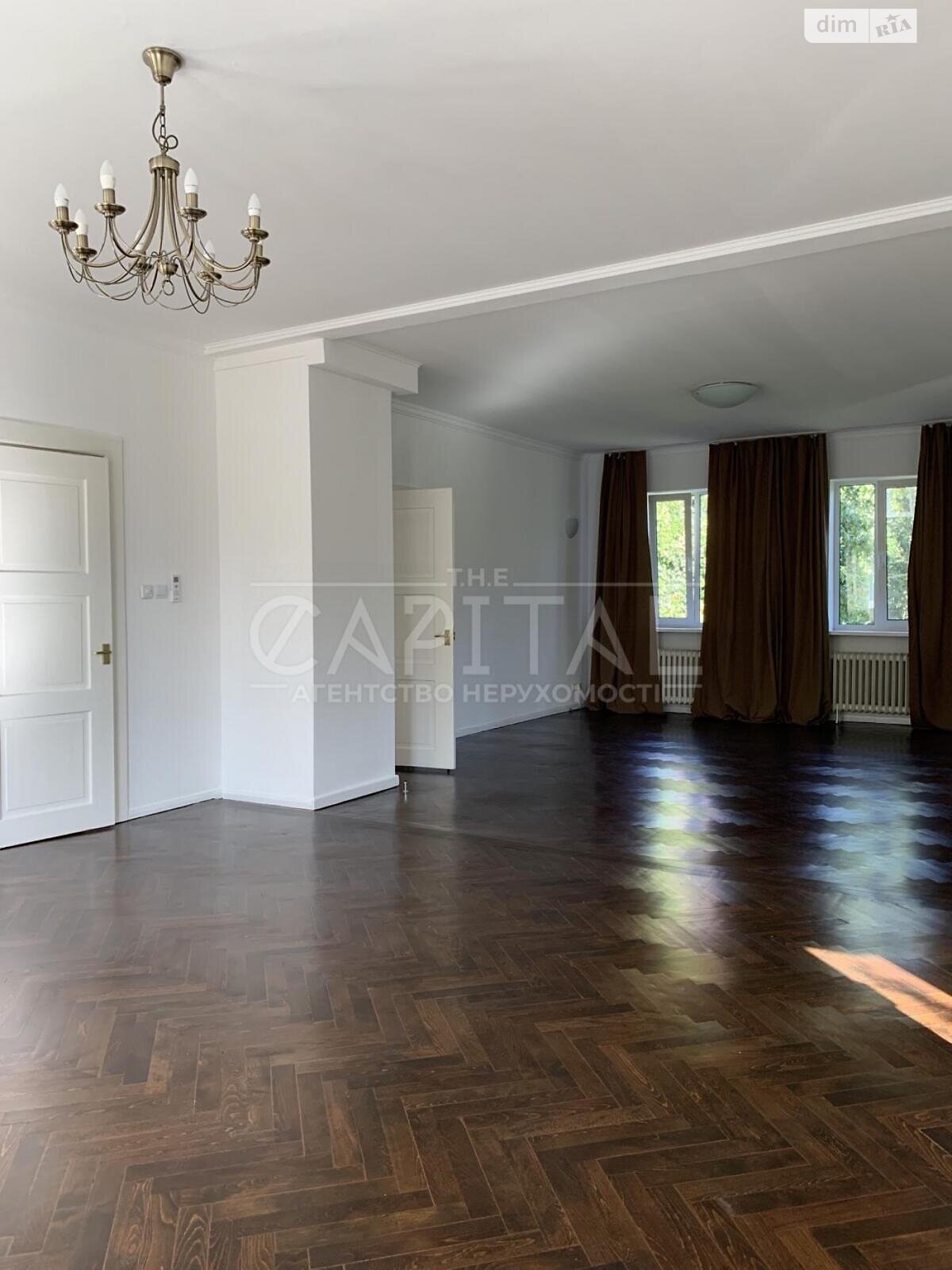 трипроверховий будинок з верандою, 272 кв. м, цегла. Здається помісячно в Києві, в районі Печерськ фото 1