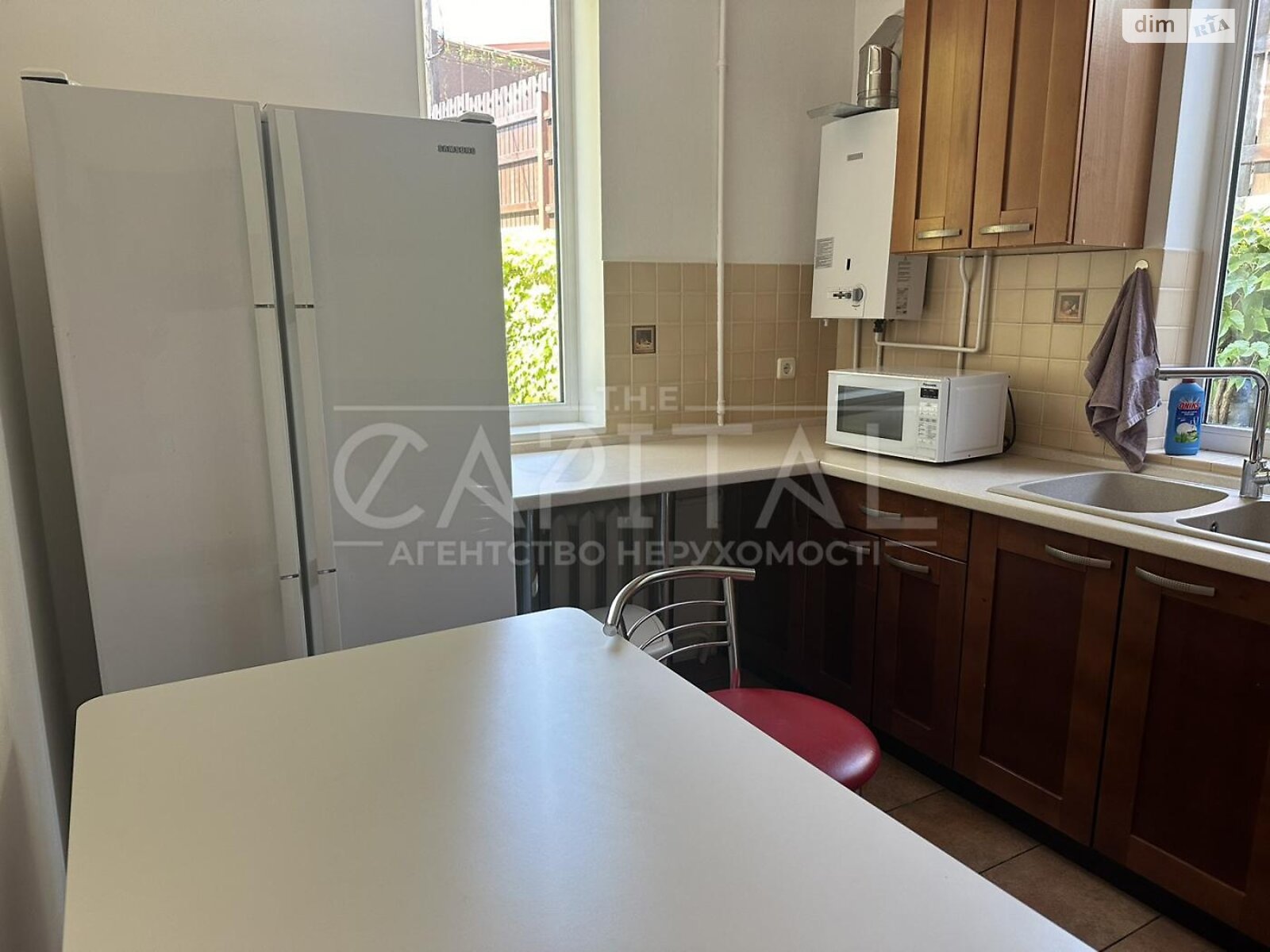 трипроверховий будинок з верандою, 272 кв. м, цегла. Здається помісячно в Києві, в районі Печерськ фото 1