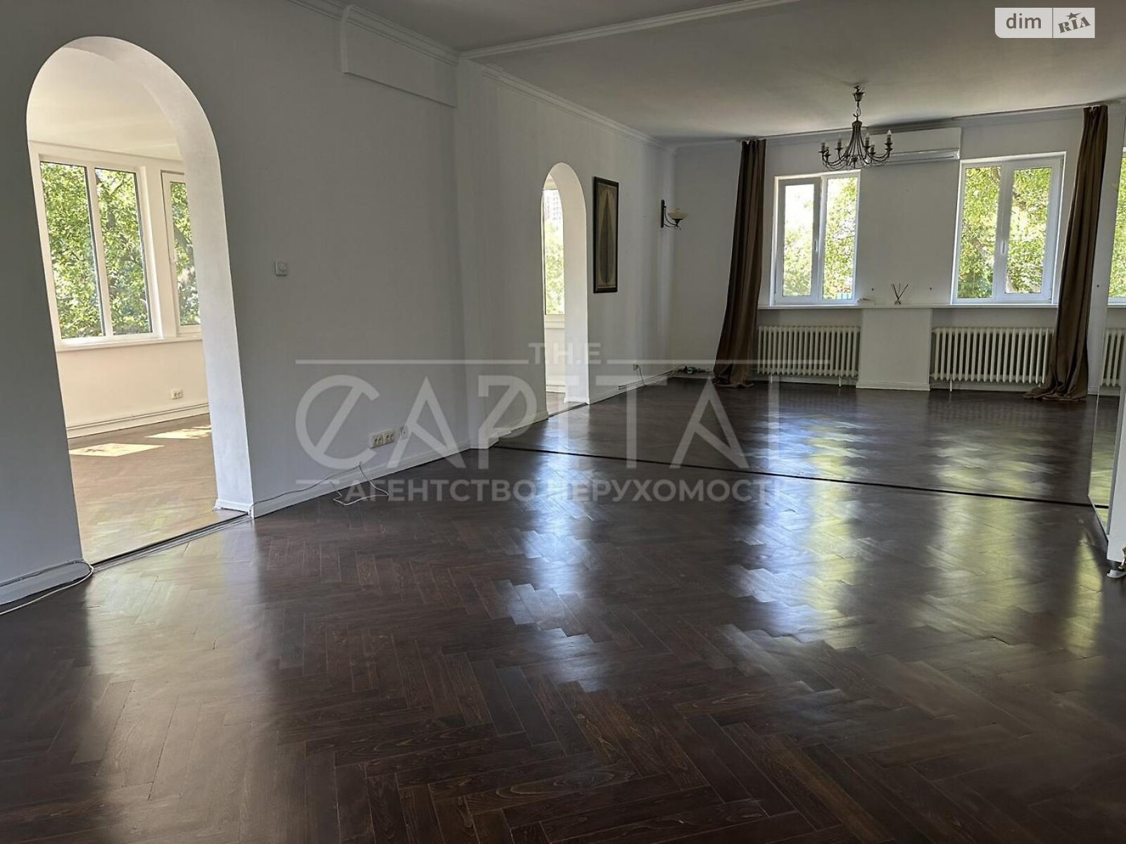 трипроверховий будинок з верандою, 272 кв. м, цегла. Здається помісячно в Києві, в районі Печерськ фото 1