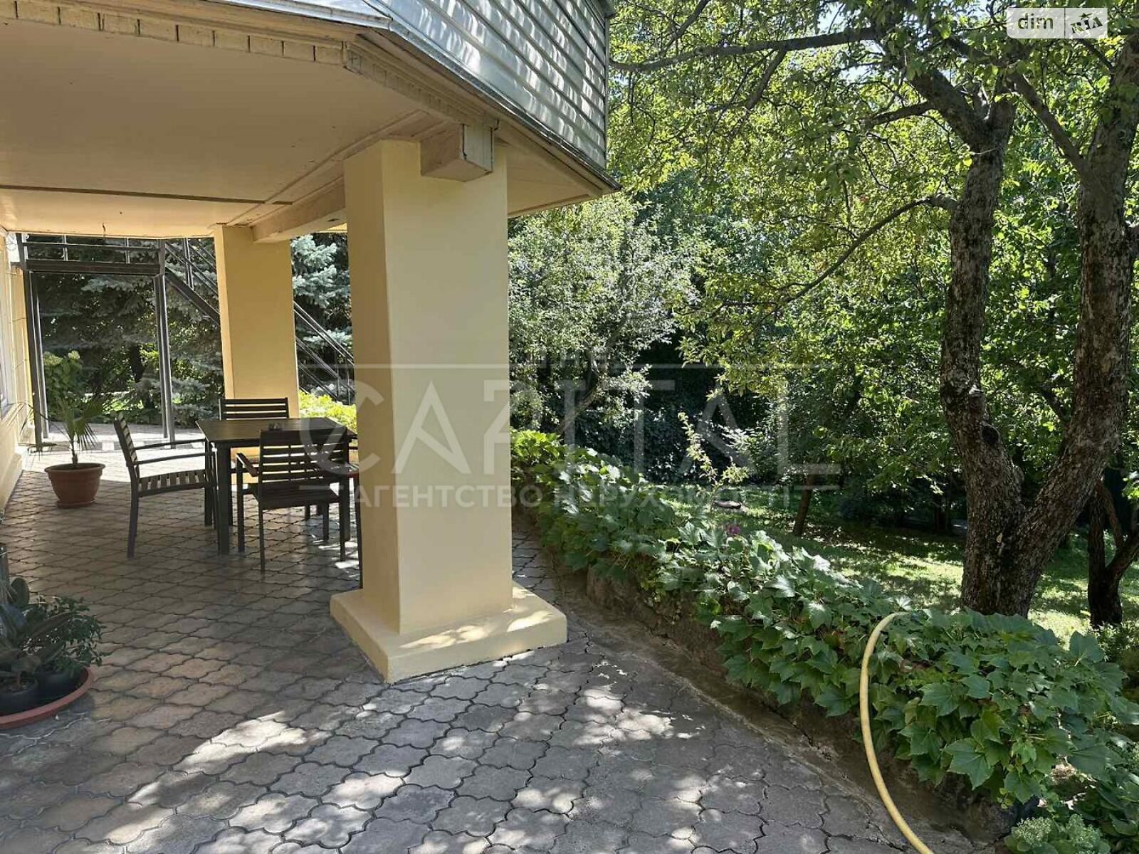 трипроверховий будинок з верандою, 272 кв. м, цегла. Здається помісячно в Києві, в районі Печерськ фото 1