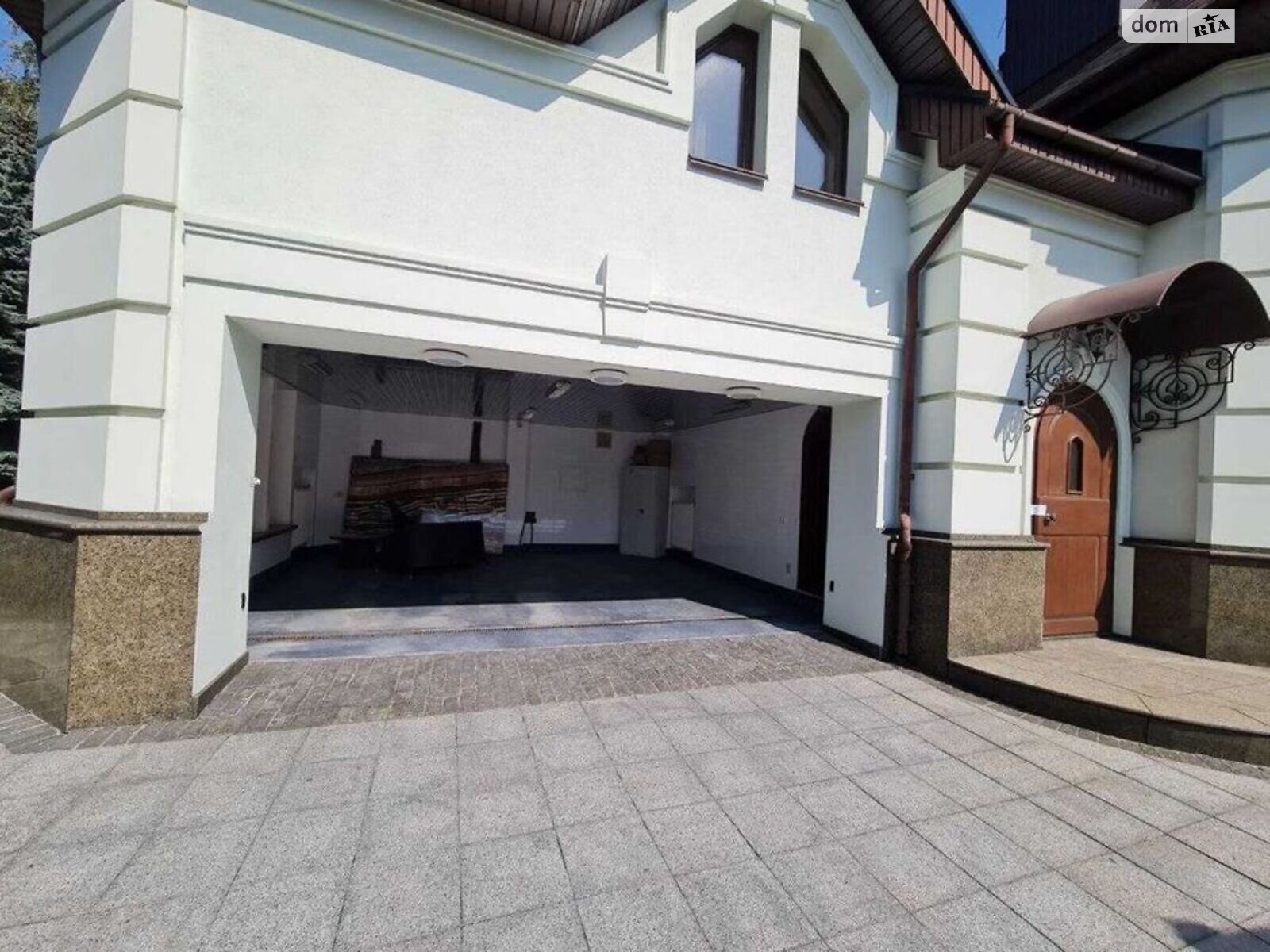 двоповерховий будинок, 650 кв. м, кирпич. Здається помісячно в Києві, в районі Печерський фото 1 двопроверховий будинок, 650 кв. м, кирпич. Здається помісячно в Києві, в районі Печерський фото 1