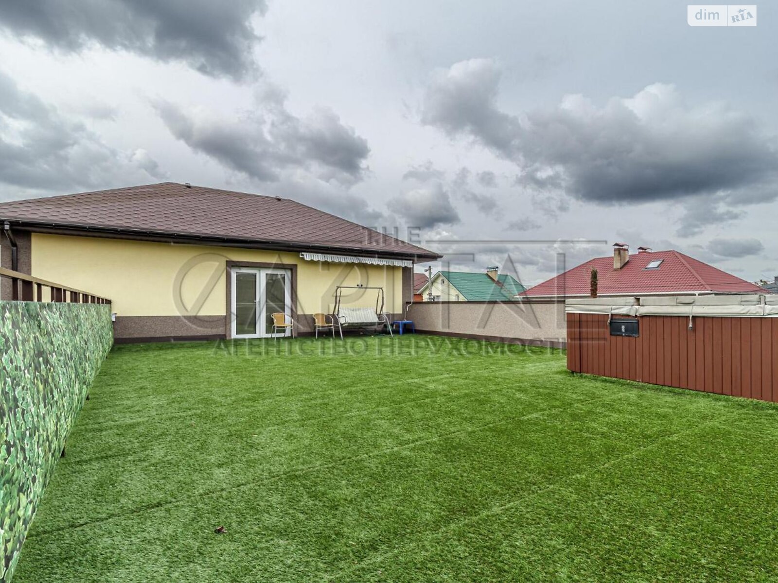 двухэтажный дом, 120 кв. м, кирпич. Сдается помесячно в Киеве, в районе Подол фото 1 двухэтажный дом, 120 кв. м, кирпич. Сдается помесячно в Киеве, в районе Подол фото 1