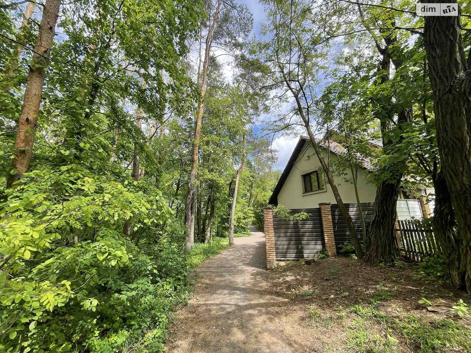 двоповерховий будинок з верандою, 240 кв. м, кирпич. Здається помісячно в Києві, в районі Подільський фото 1 двопроверховий будинок з верандою, 240 кв. м, кирпич. Здається помісячно в Києві, в районі Подільський фото 1