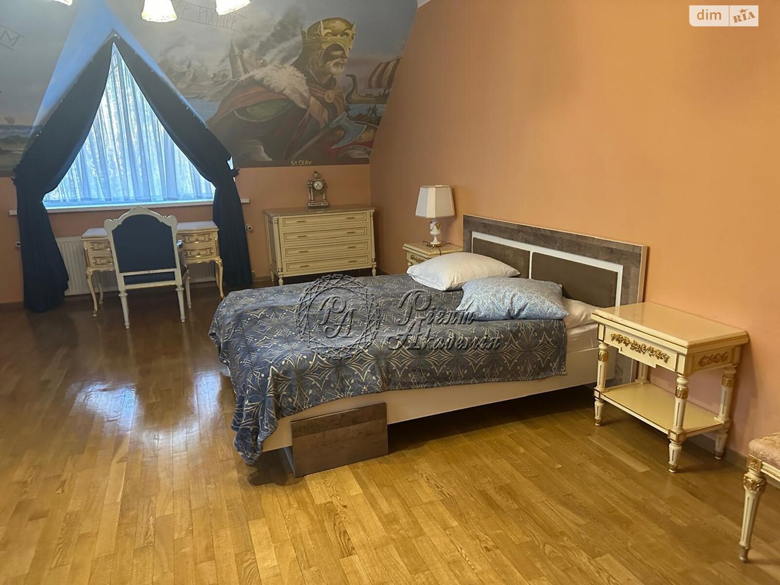 двоповерховий будинок, 920 кв. м, кирпич. Здається помісячно в Києві, в районі Селище Шевченка фото 1 двопроверховий будинок, 920 кв. м, кирпич. Здається помісячно в Києві, в районі Селище Шевченка фото 1