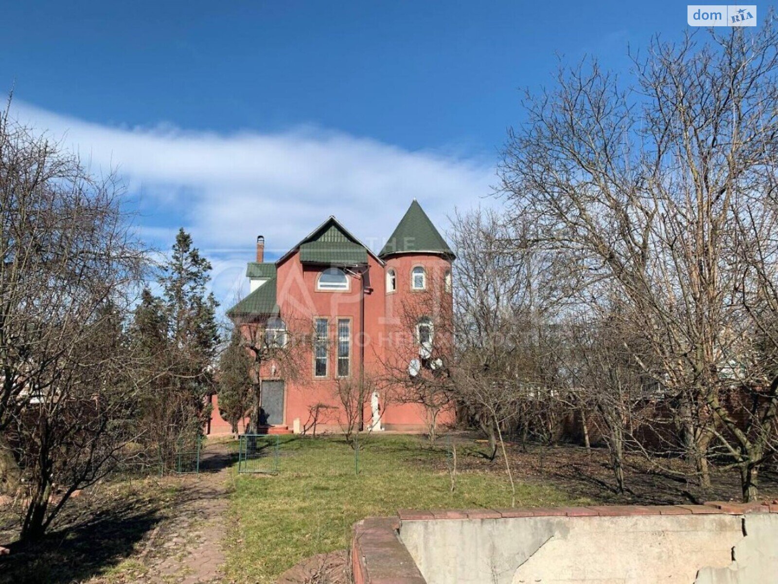 трипроверховий будинок з балконом, 240 кв. м, кирпич. Здається помісячно в Києві, в районі Русанівські Сади фото 1