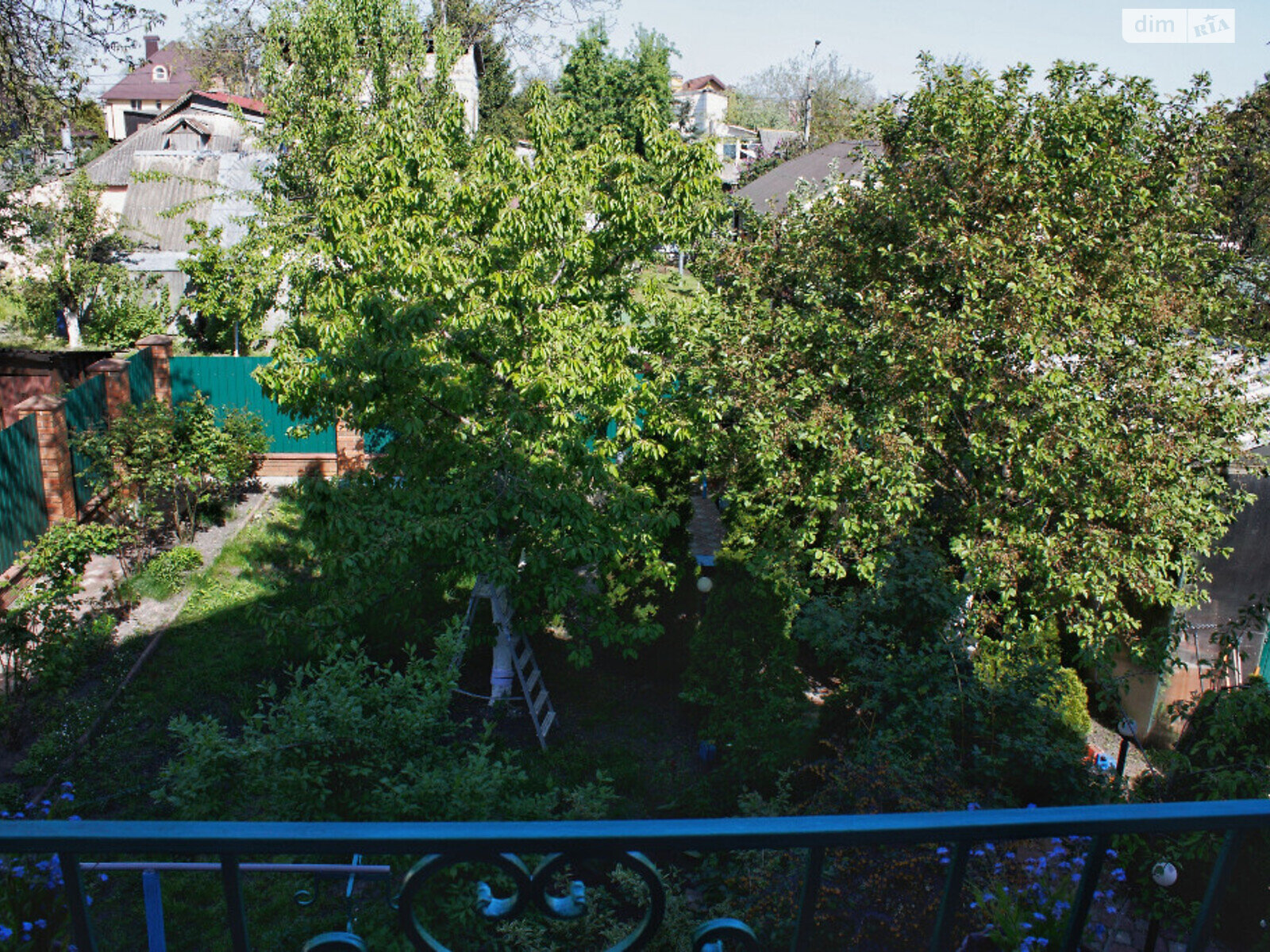 трехэтажный дом с балконом, 300 кв. м, кирпич. Сдается помесячно в Киеве, в районе Шевченковский фото 1