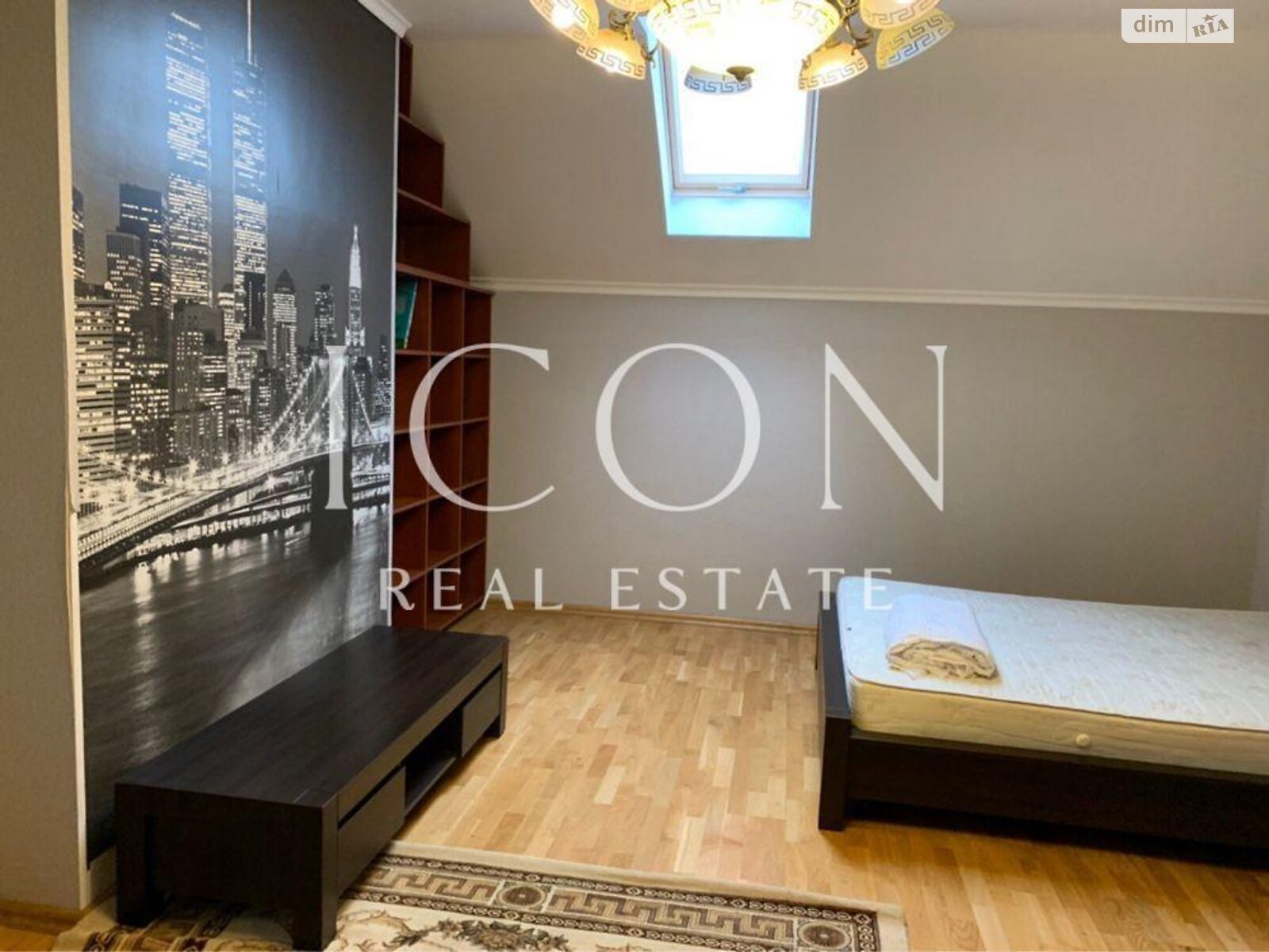 двухэтажный дом, 200 кв. м, монолит. Сдается помесячно в Киеве, в районе Шевченковский фото 1