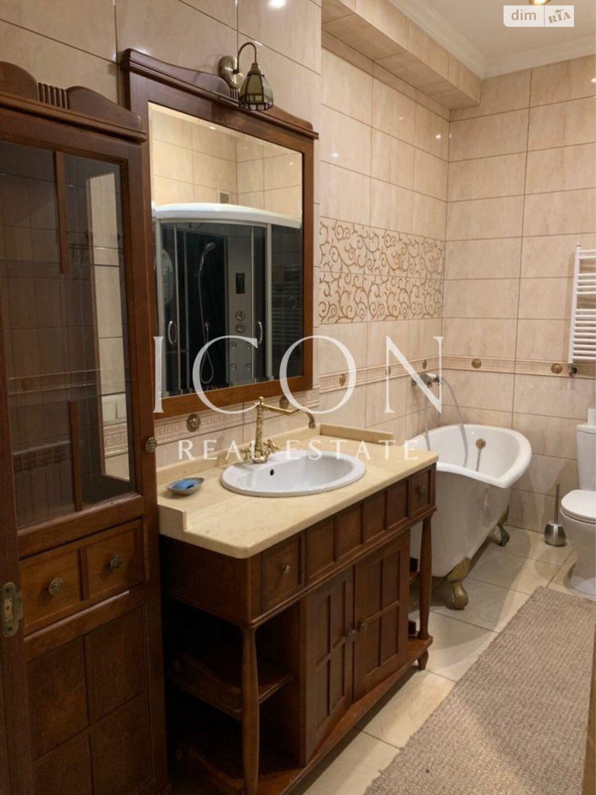 двухэтажный дом, 200 кв. м, монолит. Сдается помесячно в Киеве, в районе Шевченковский фото 1