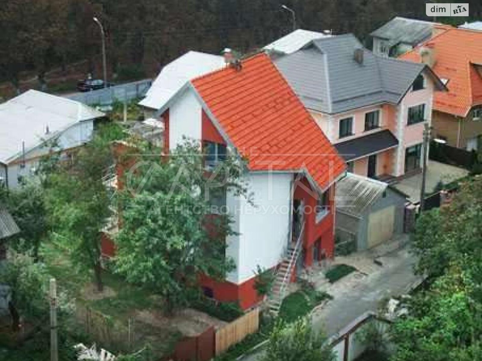 четырехэтажный дом, 330 кв. м, кирпич. Сдается помесячно в Киеве, в районе Шевченковский фото 1