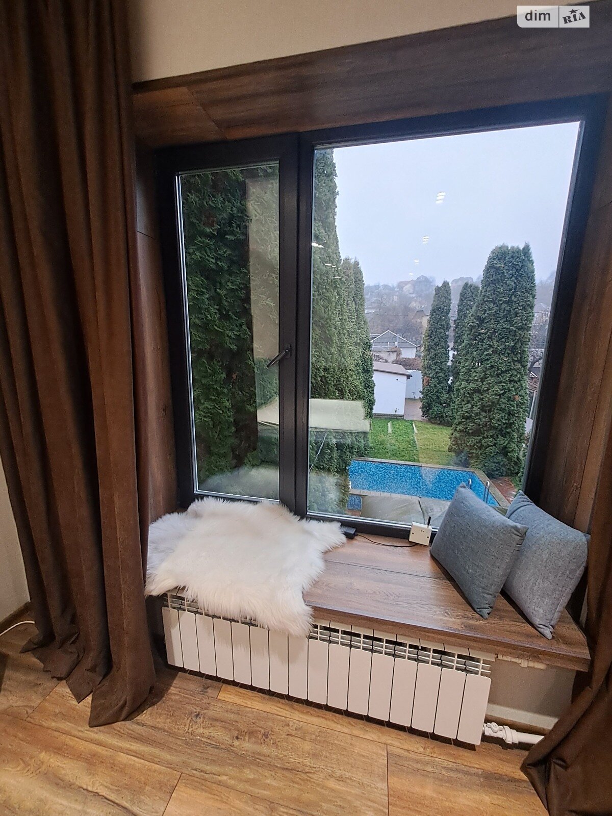 двухэтажный дом с балконом, 110 кв. м, кирпич. Сдается помесячно в Киеве, в районе Ширма фото 1 двухэтажный дом с балконом, 110 кв. м, кирпич. Сдается помесячно в Киеве, в районе Ширма фото 1