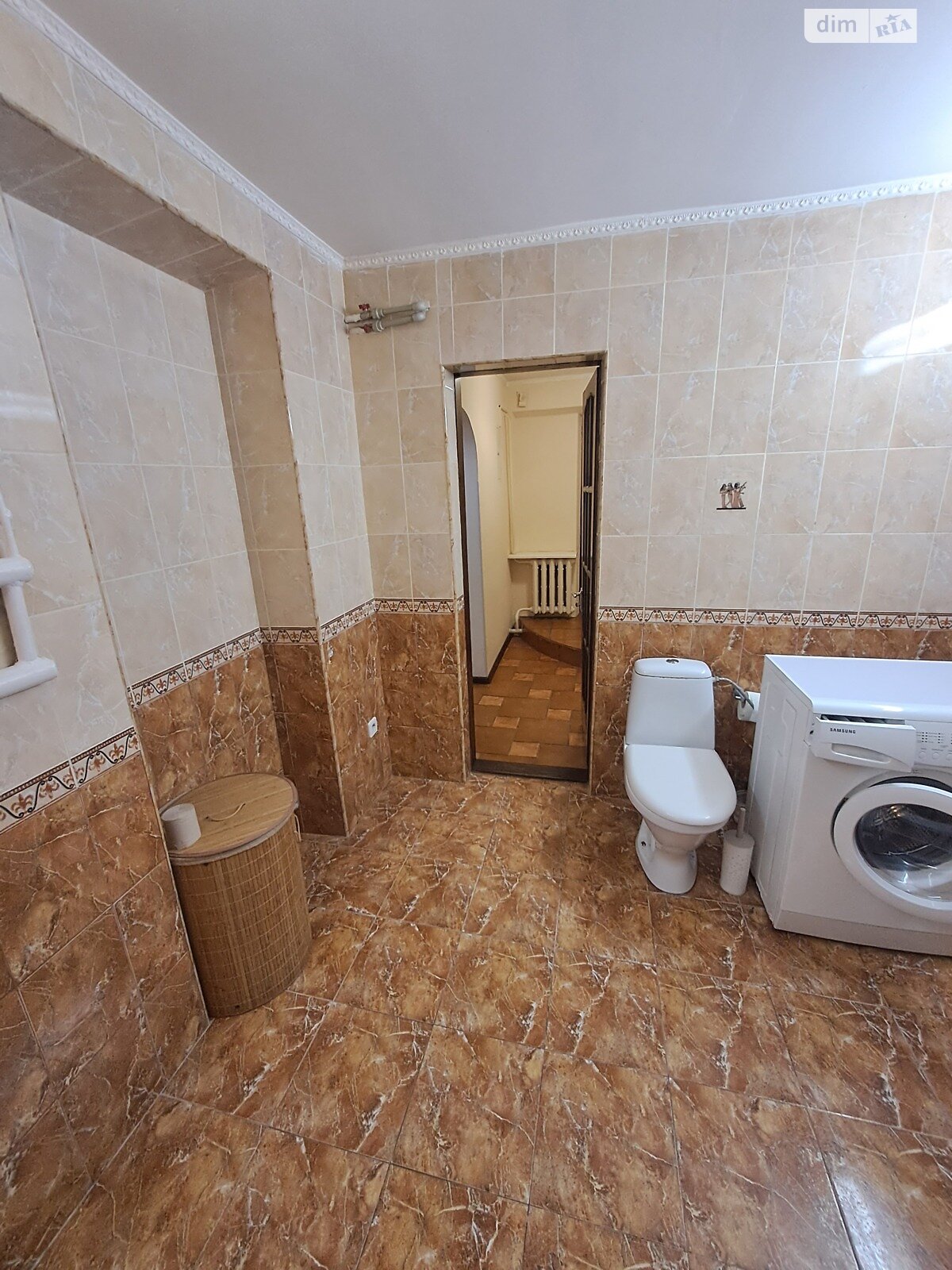 двухэтажный дом с балконом, 110 кв. м, кирпич. Сдается помесячно в Киеве, в районе Ширма фото 1 двухэтажный дом с балконом, 110 кв. м, кирпич. Сдается помесячно в Киеве, в районе Ширма фото 1