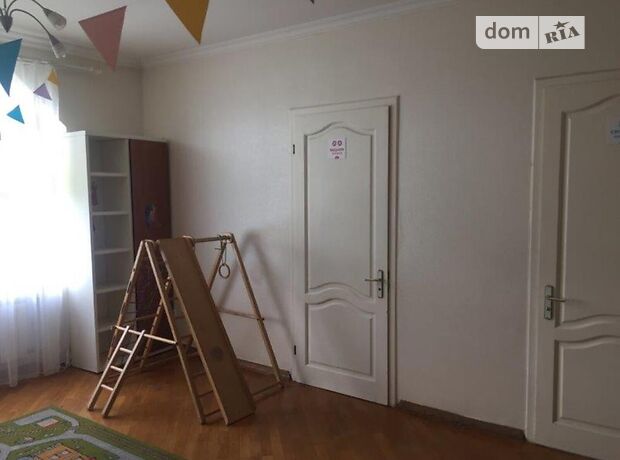 трехэтажный дом, 725 кв. м, кирпич. Сдается помесячно в Киеве, в районе Соломенский фото 1