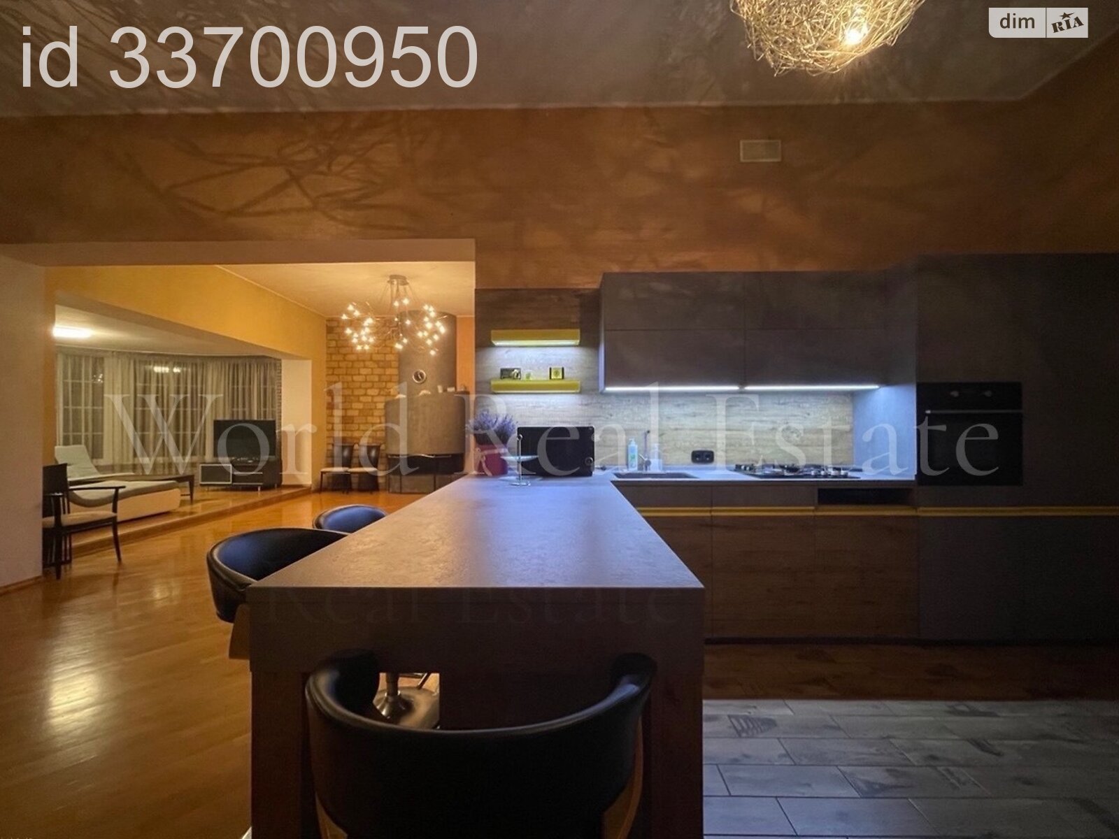 двухэтажный дом с гаражом, 370 кв. м, кирпич. Сдается помесячно в Киеве, в районе Соломенский фото 1