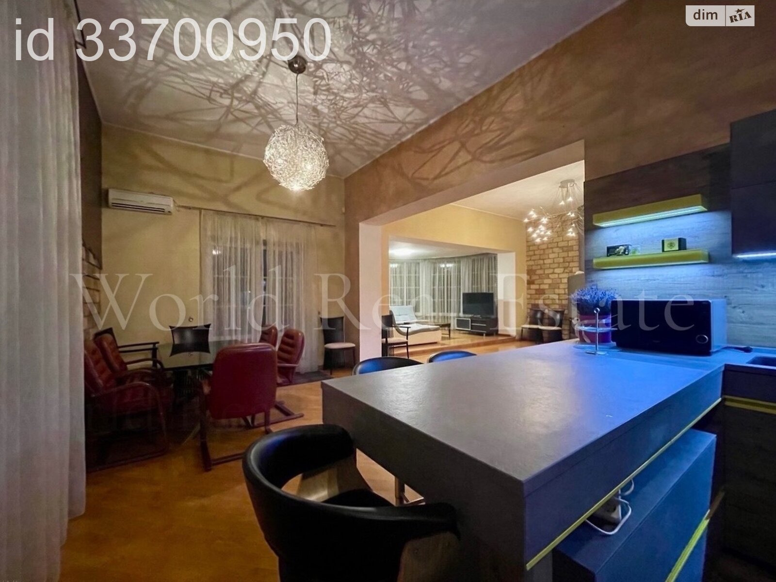 двухэтажный дом с гаражом, 370 кв. м, кирпич. Сдается помесячно в Киеве, в районе Соломенский фото 1