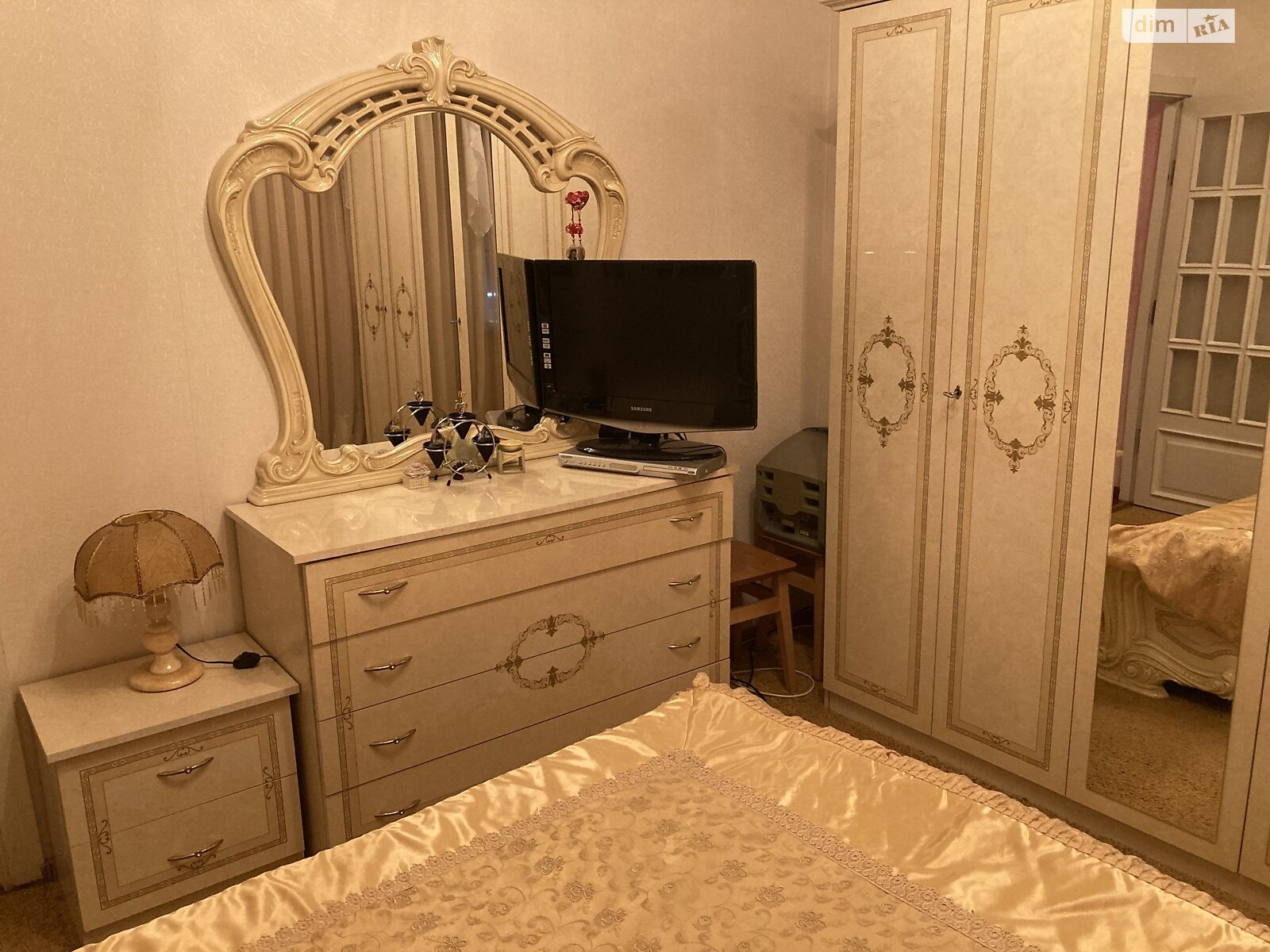 двоповерховий будинок, 150 кв. м, кирпич. Здається помісячно в Києві, в районі Солом’янський фото 1 двопроверховий будинок, 150 кв. м, кирпич. Здається помісячно в Києві, в районі Солом’янський фото 1