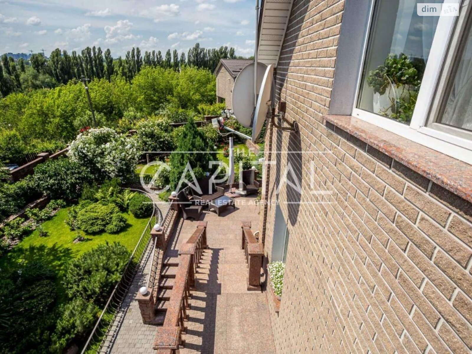двухэтажный дом, 250 кв. м, кирпич. Сдается помесячно в Киеве, в районе Соломенский фото 1