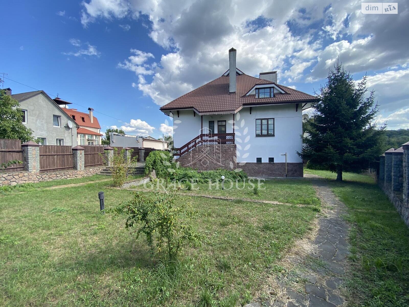 трехэтажный дом с гаражом, 400 кв. м, кирпич. Сдается помесячно в Киеве, в районе Совки фото 1