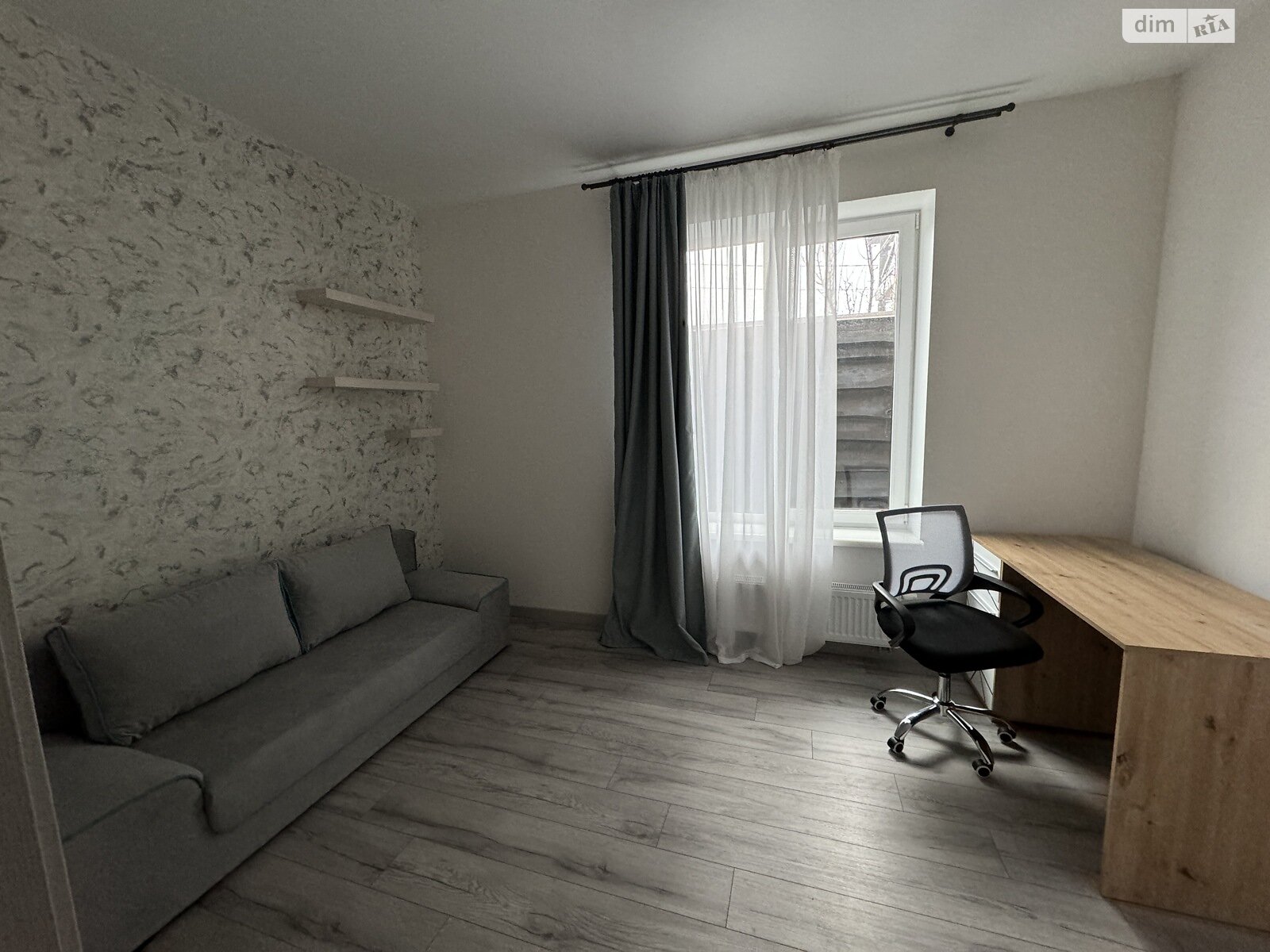 одноэтажный дом с верандой, 160 кв. м, кирпич силикатный. Сдается помесячно в Киеве, в районе Совки фото 1