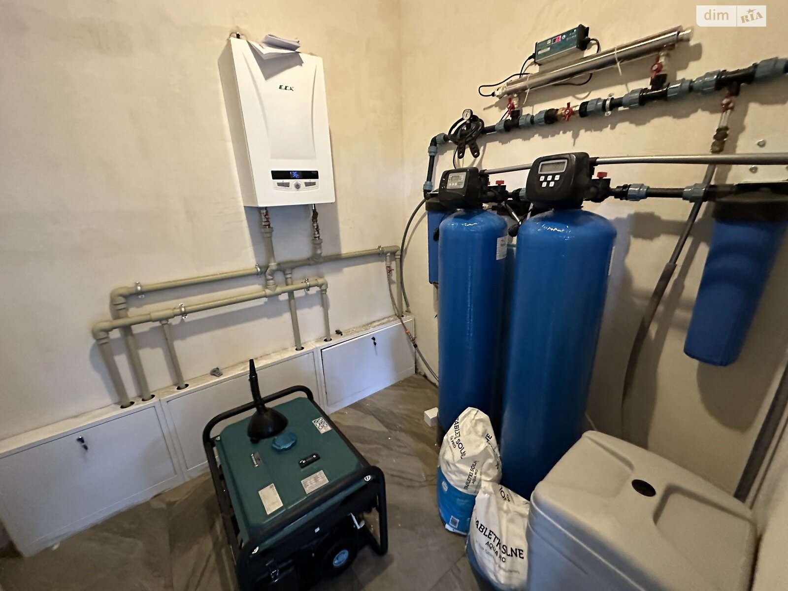 одноэтажный дом с верандой, 160 кв. м, кирпич силикатный. Сдается помесячно в Киеве, в районе Совки фото 1