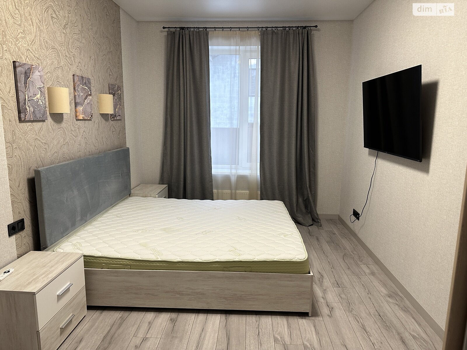 одноэтажный дом с верандой, 160 кв. м, кирпич силикатный. Сдается помесячно в Киеве, в районе Совки фото 1