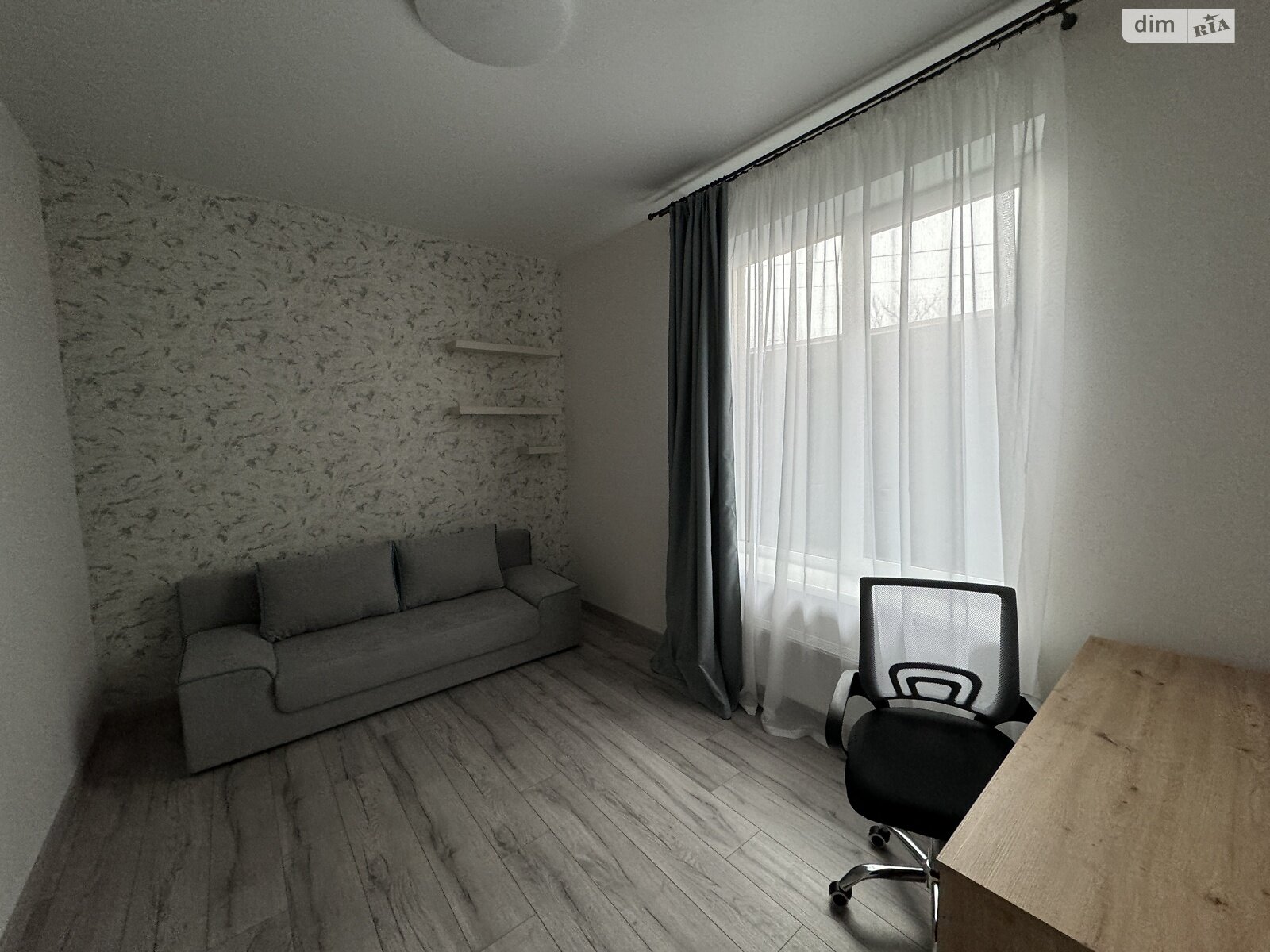 одноэтажный дом с верандой, 160 кв. м, кирпич силикатный. Сдается помесячно в Киеве, в районе Совки фото 1