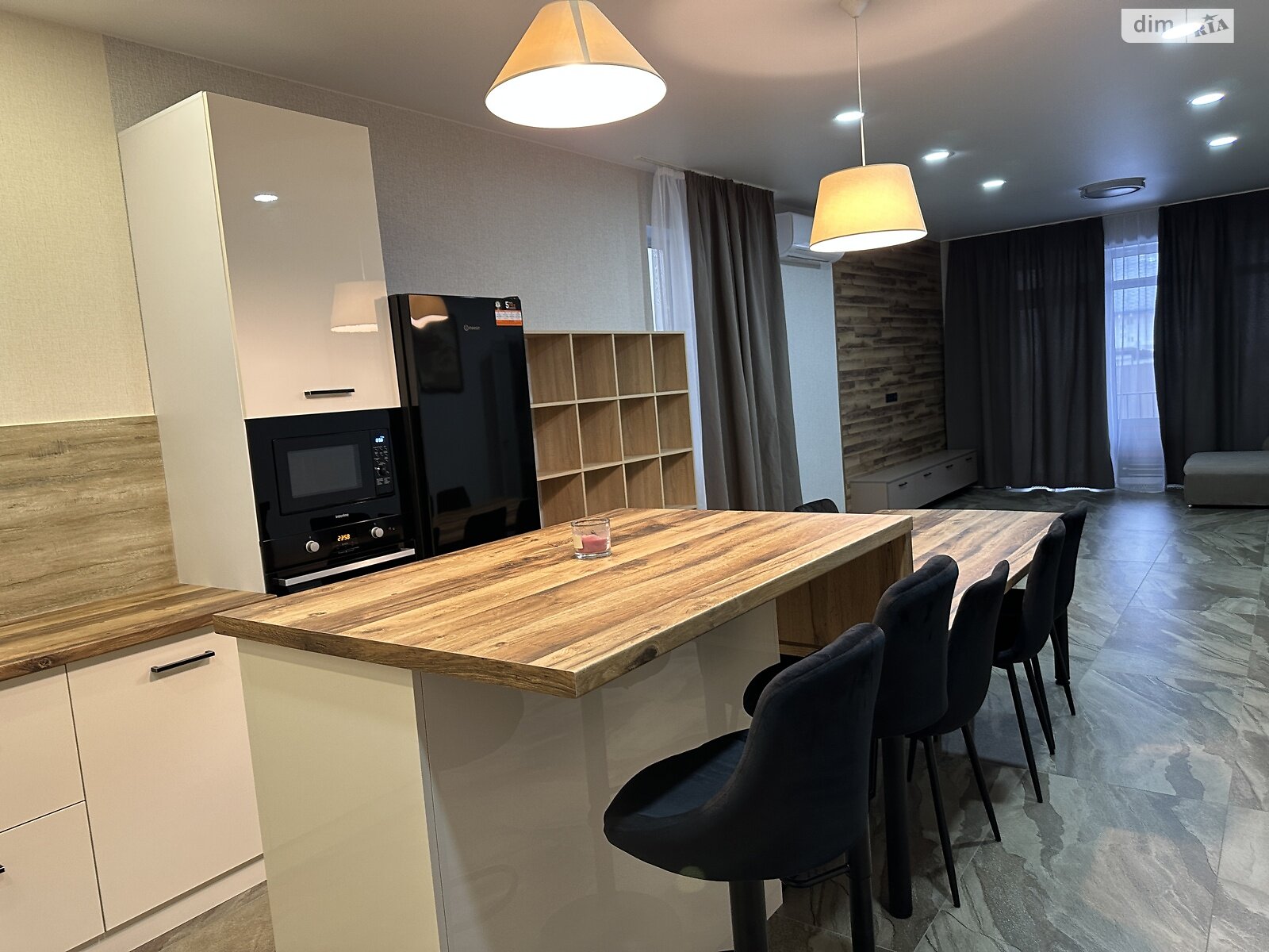 одноэтажный дом с верандой, 160 кв. м, кирпич силикатный. Сдается помесячно в Киеве, в районе Совки фото 1