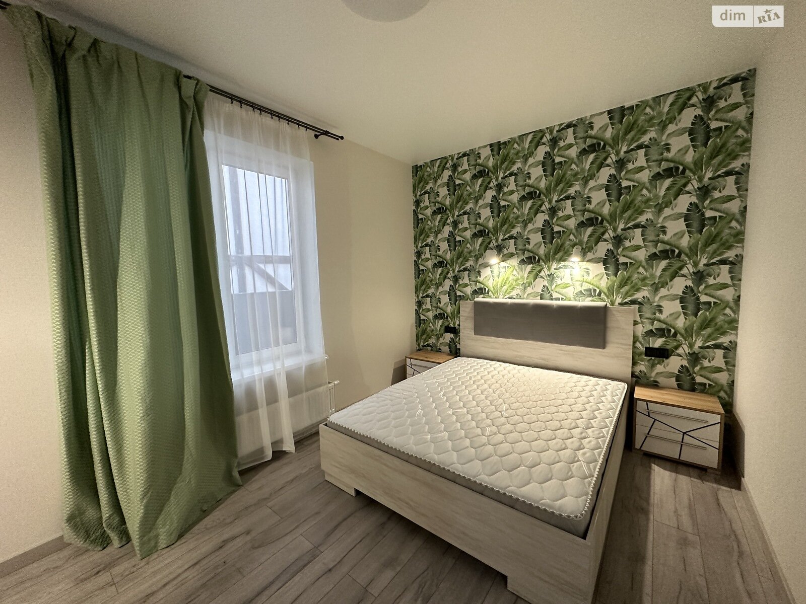 одноэтажный дом с верандой, 160 кв. м, кирпич силикатный. Сдается помесячно в Киеве, в районе Совки фото 1