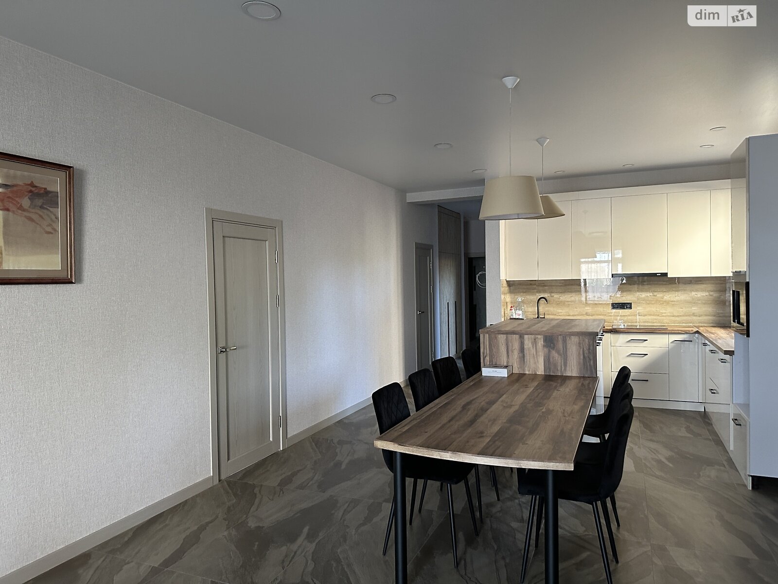 одноэтажный дом с верандой, 160 кв. м, кирпич силикатный. Сдается помесячно в Киеве, в районе Совки фото 1