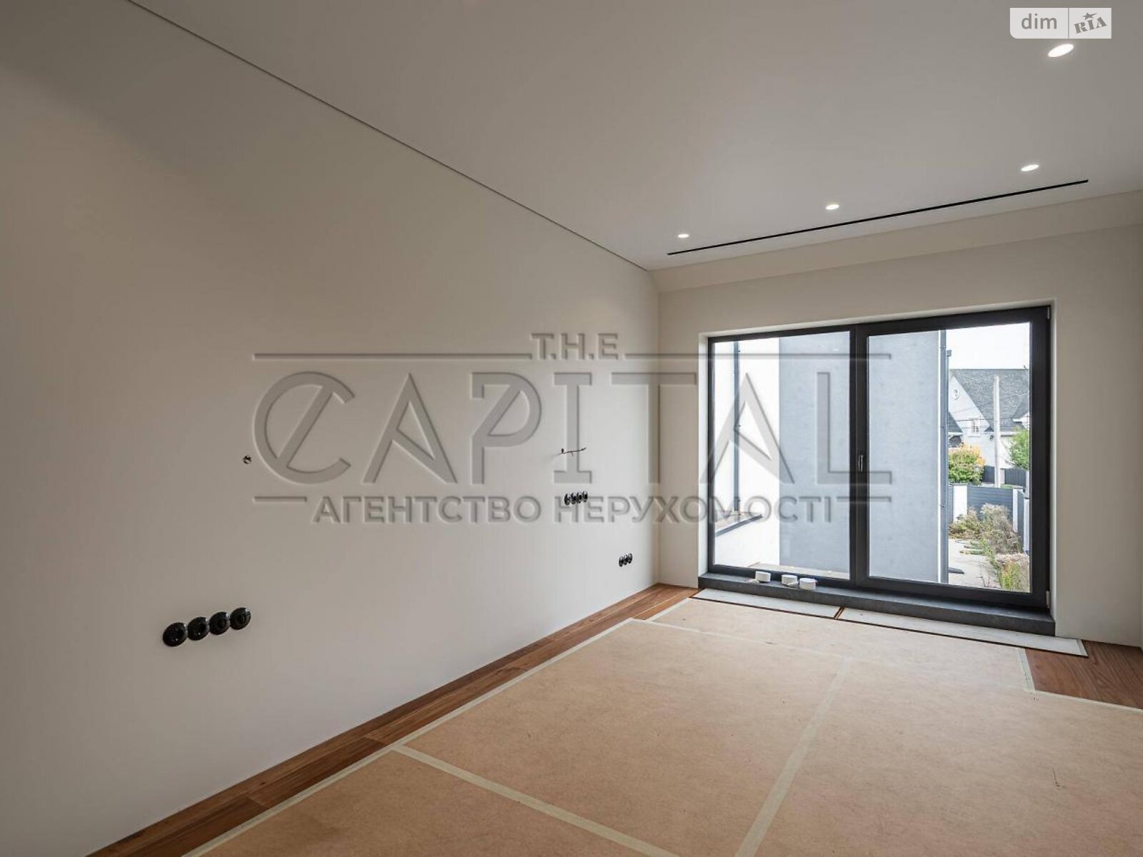 двухэтажный дом с верандой, 272 кв. м, кирпич. Сдается помесячно в Киеве фото 1 двухэтажный дом с верандой, 272 кв. м, кирпич. Сдается помесячно в Киеве фото 1