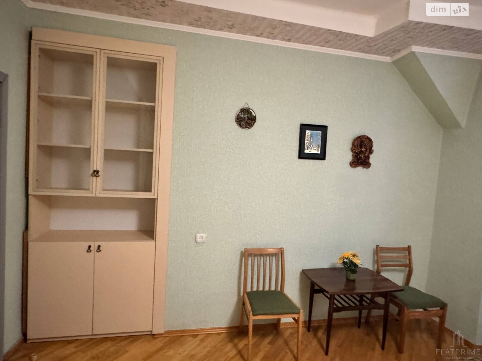 двоповерховий будинок, 80 кв. м, кирпич. Здається помісячно в Києві, в районі Святошин фото 1 двопроверховий будинок, 80 кв. м, кирпич. Здається помісячно в Києві, в районі Святошин фото 1