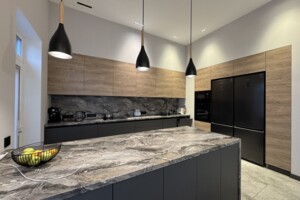 одноэтажный дом, 159.04 кв. м, газобетон. Сдается помесячно в Киеве, в районе Святошинский фото 2 одноэтажный дом, 159.04 кв. м, газобетон. Сдается помесячно в Киеве, в районе Святошинский фото 2