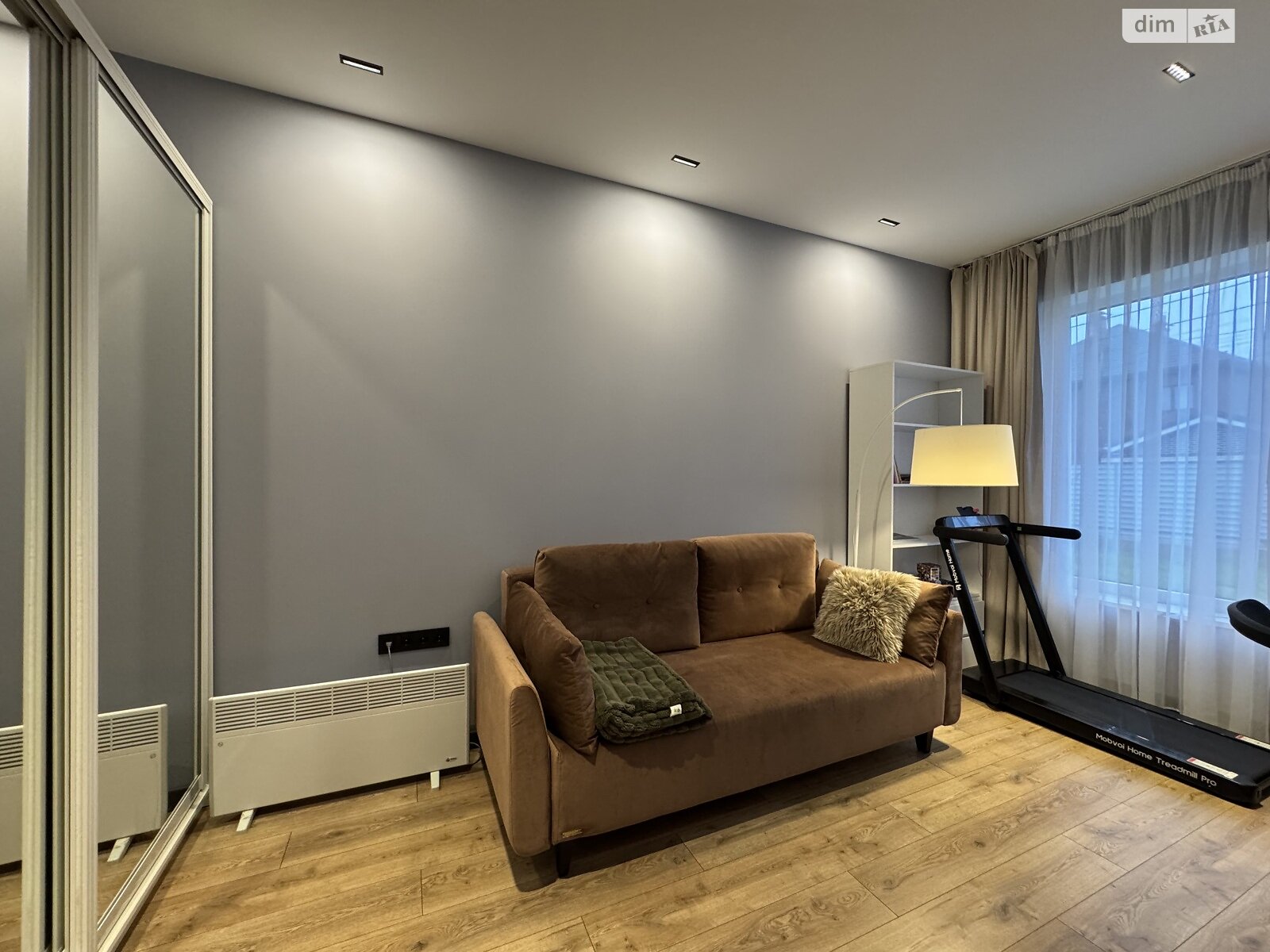 одноэтажный дом, 159.04 кв. м, газобетон. Сдается помесячно в Киеве, в районе Святошинский фото 1 одноэтажный дом, 159.04 кв. м, газобетон. Сдается помесячно в Киеве, в районе Святошинский фото 1