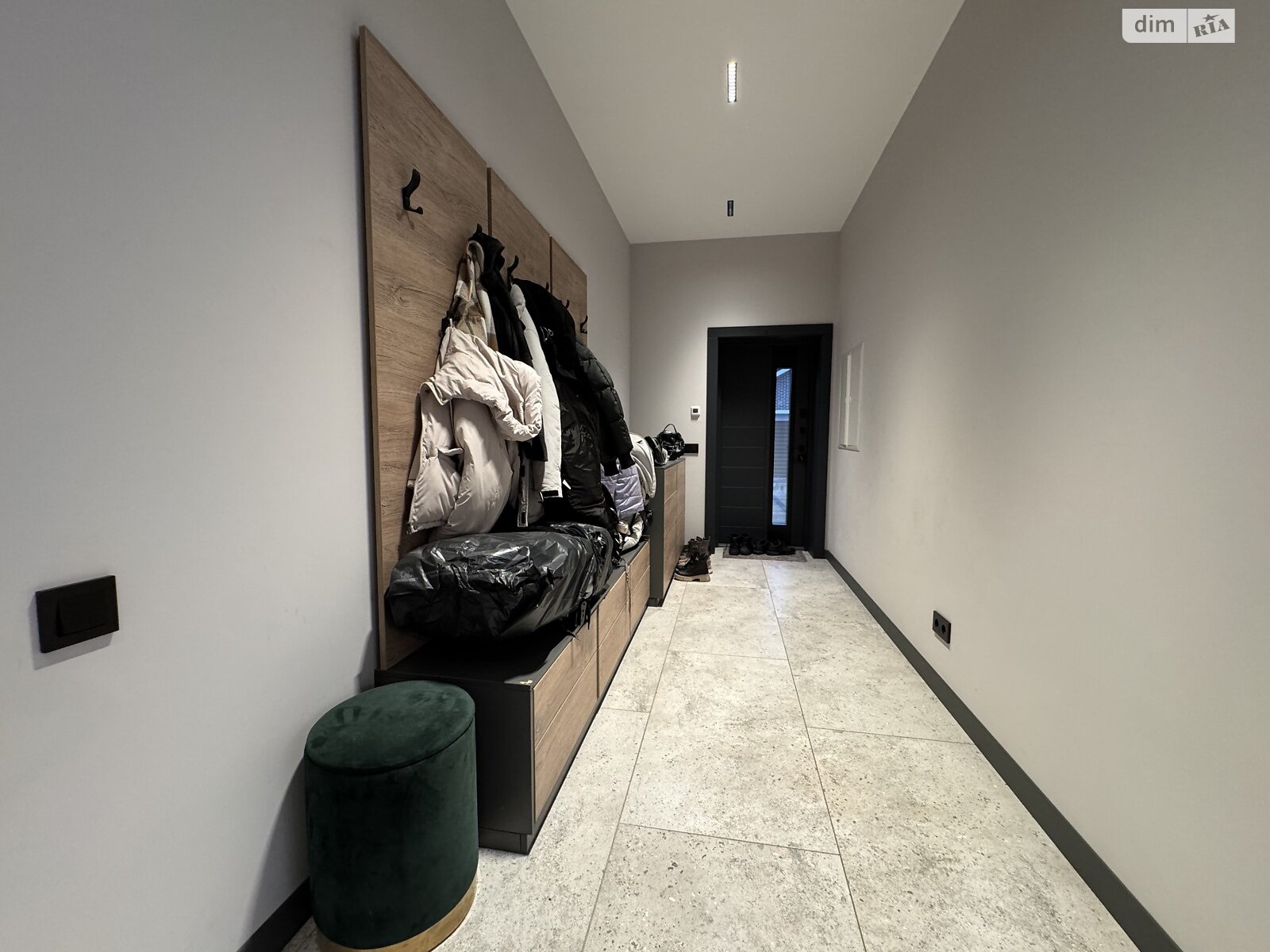 одноэтажный дом, 159.04 кв. м, газобетон. Сдается помесячно в Киеве, в районе Святошинский фото 1 одноэтажный дом, 159.04 кв. м, газобетон. Сдается помесячно в Киеве, в районе Святошинский фото 1