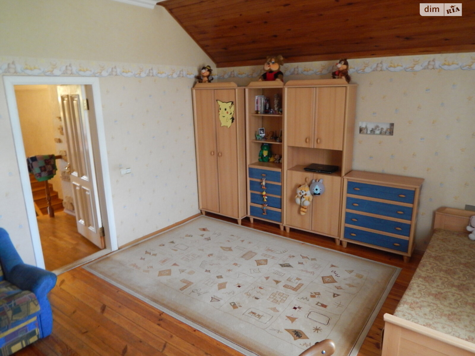 трехэтажный дом, 620 кв. м, кирпич. Сдается помесячно в Киеве, в районе Святошинский фото 1 трехэтажный дом, 620 кв. м, кирпич. Сдается помесячно в Киеве, в районе Святошинский фото 1