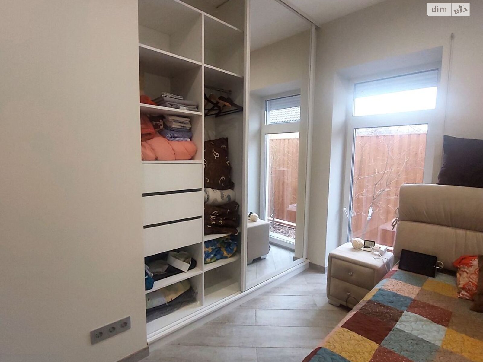 одноповерховий будинок, 170 кв. м, цегла. Здається помісячно в Києві, в районі Святошинський фото 1 однопроверховий будинок, 170 кв. м, цегла. Здається помісячно в Києві, в районі Святошинський фото 1