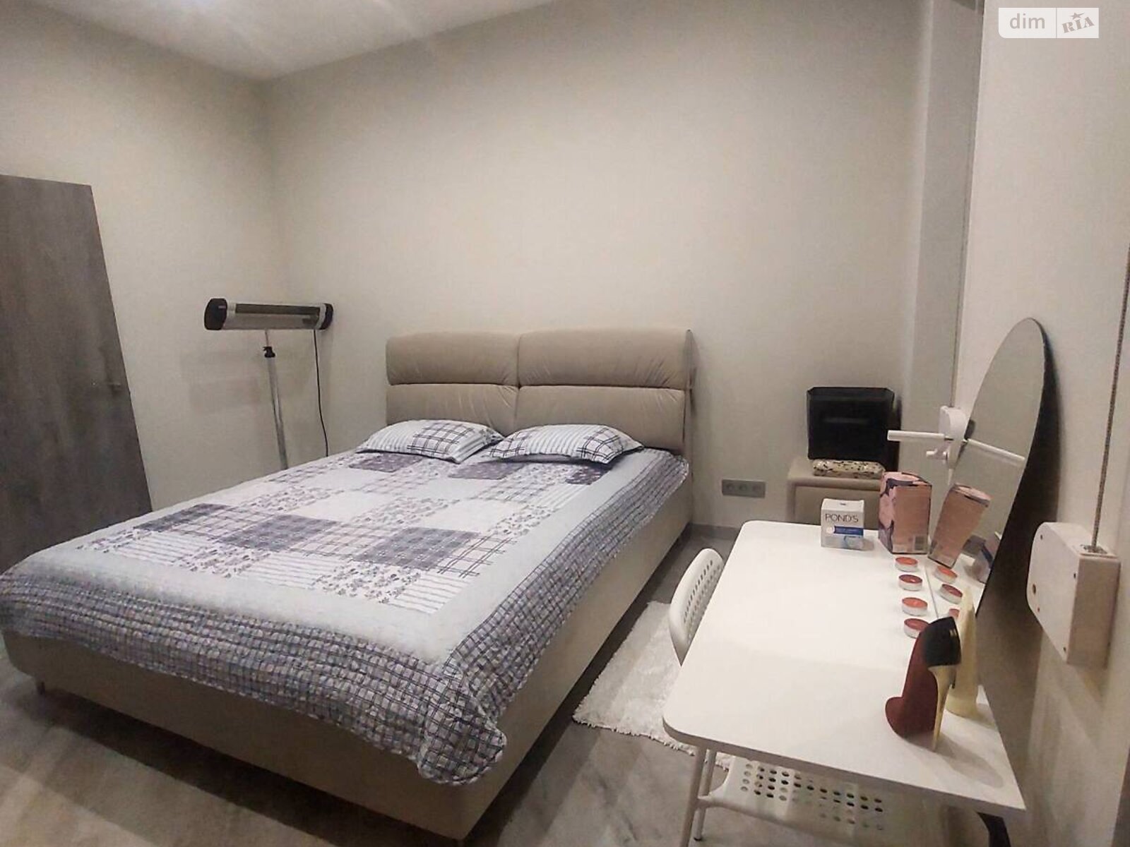 одноповерховий будинок, 170 кв. м, цегла. Здається помісячно в Києві, в районі Святошинський фото 1 однопроверховий будинок, 170 кв. м, цегла. Здається помісячно в Києві, в районі Святошинський фото 1