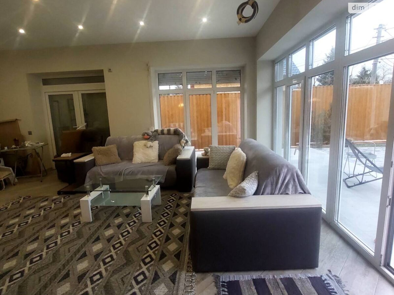 одноповерховий будинок, 170 кв. м, цегла. Здається помісячно в Києві, в районі Святошинський фото 1 однопроверховий будинок, 170 кв. м, цегла. Здається помісячно в Києві, в районі Святошинський фото 1