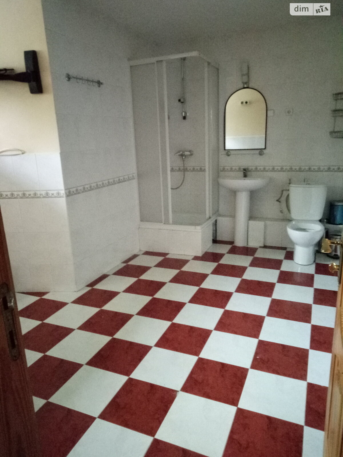 двухэтажный дом с гаражом, 220 кв. м, кирпич. Сдается помесячно в Киеве, в районе Теремки-1 фото 1