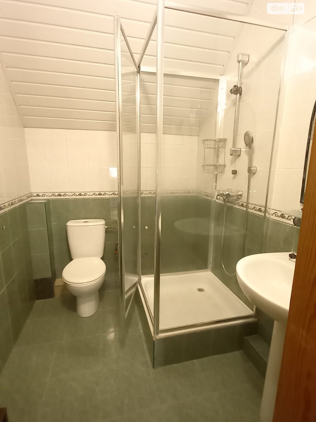 двухэтажный дом с гаражом, 220 кв. м, кирпич. Сдается помесячно в Киеве, в районе Теремки-1 фото 1