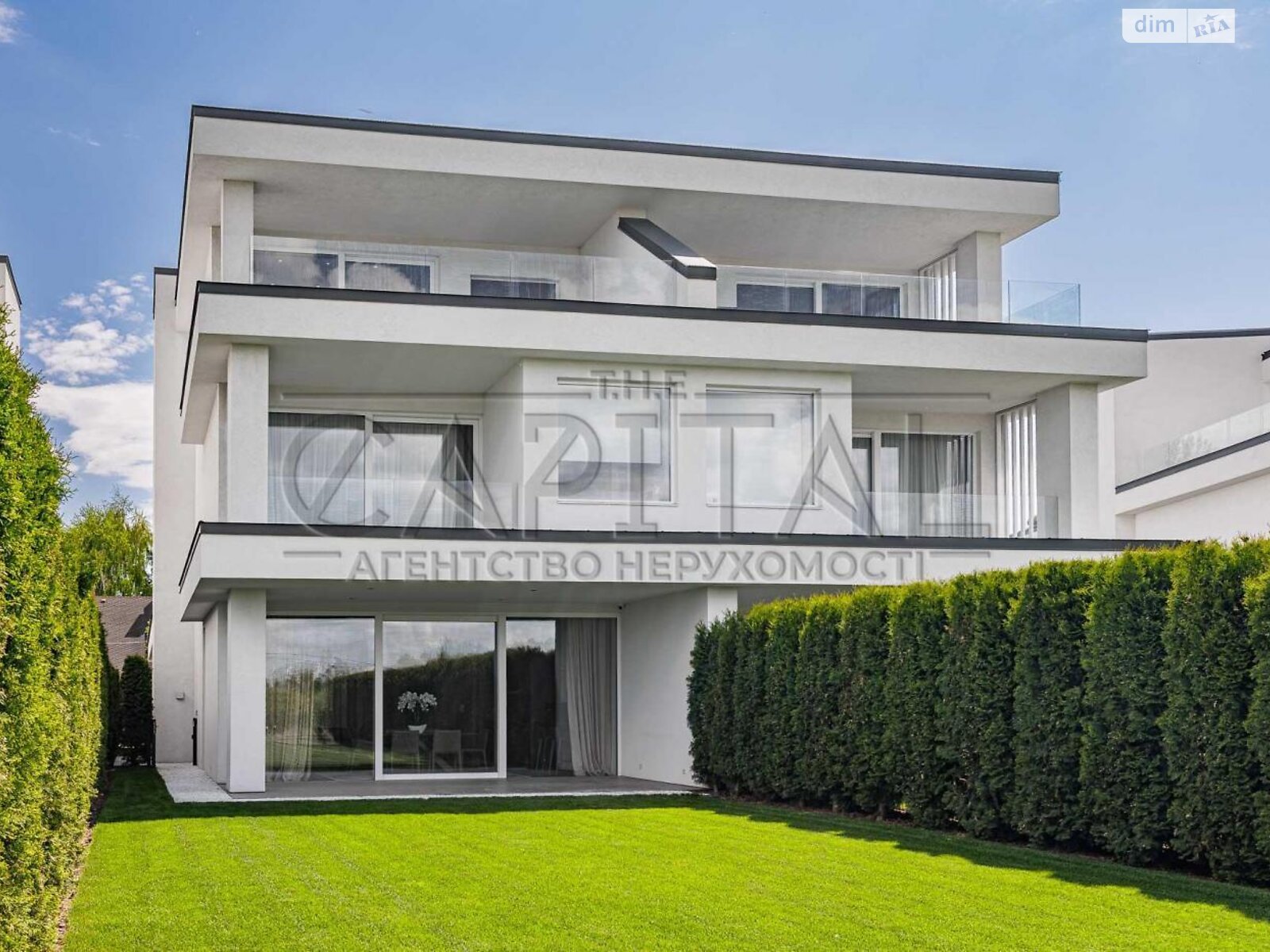 трехэтажный дом с верандой, 280 кв. м, кирпич. Сдается помесячно в Киеве, в районе Вита-Литовская фото 1