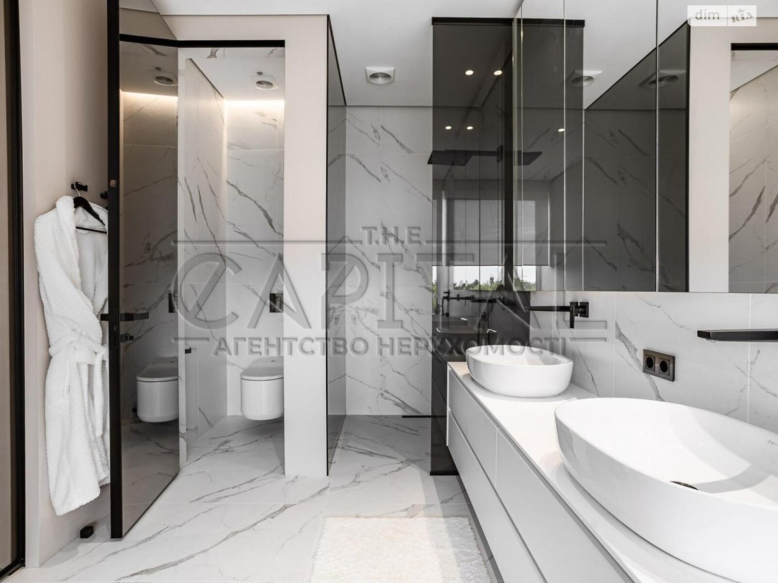 трехэтажный дом с верандой, 280 кв. м, кирпич. Сдается помесячно в Киеве, в районе Вита-Литовская фото 1