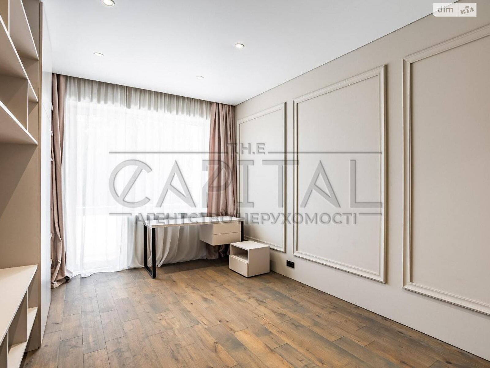 трехэтажный дом с верандой, 280 кв. м, кирпич. Сдается помесячно в Киеве, в районе Вита-Литовская фото 1