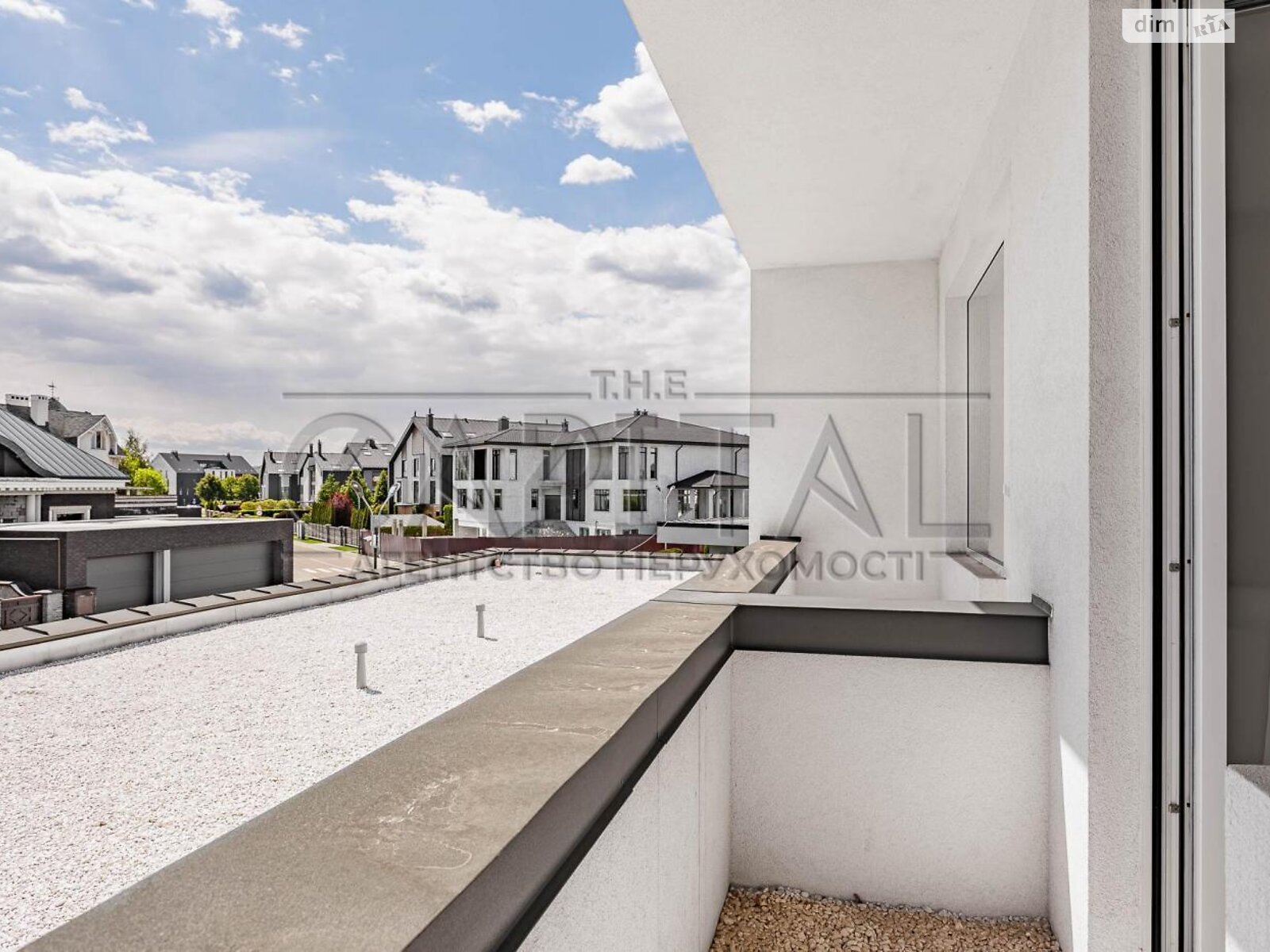 трехэтажный дом с верандой, 280 кв. м, кирпич. Сдается помесячно в Киеве, в районе Вита-Литовская фото 1