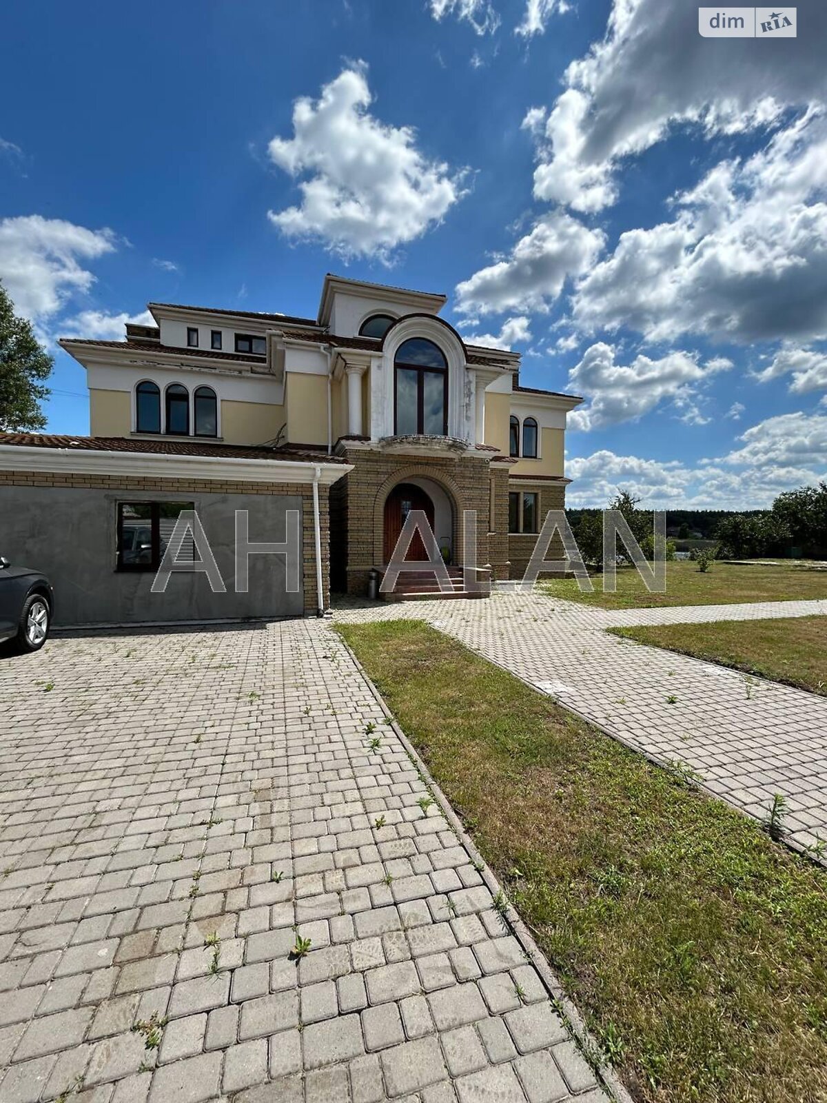 трипроверховий будинок з ремонтом, 753.5 кв. м, цегла. Здається помісячно в Києві, в районі Віта-Литовська фото 1