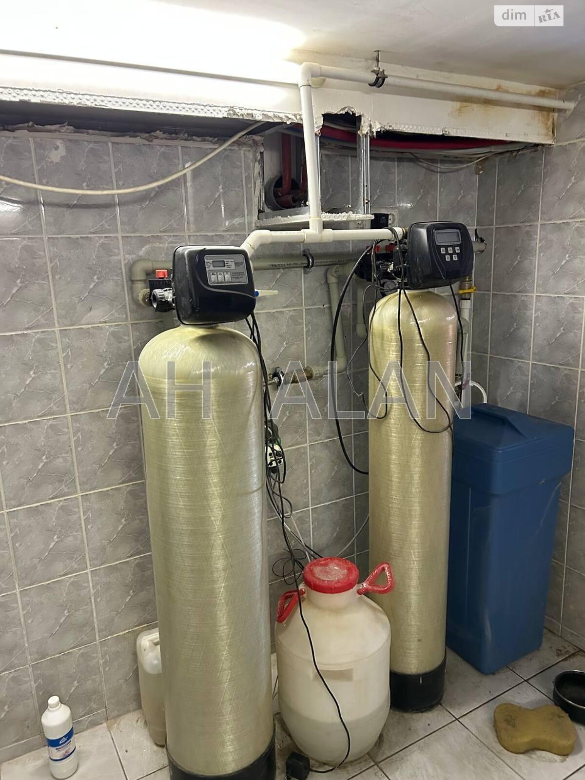 трипроверховий будинок з ремонтом, 753.5 кв. м, цегла. Здається помісячно в Києві, в районі Віта-Литовська фото 1